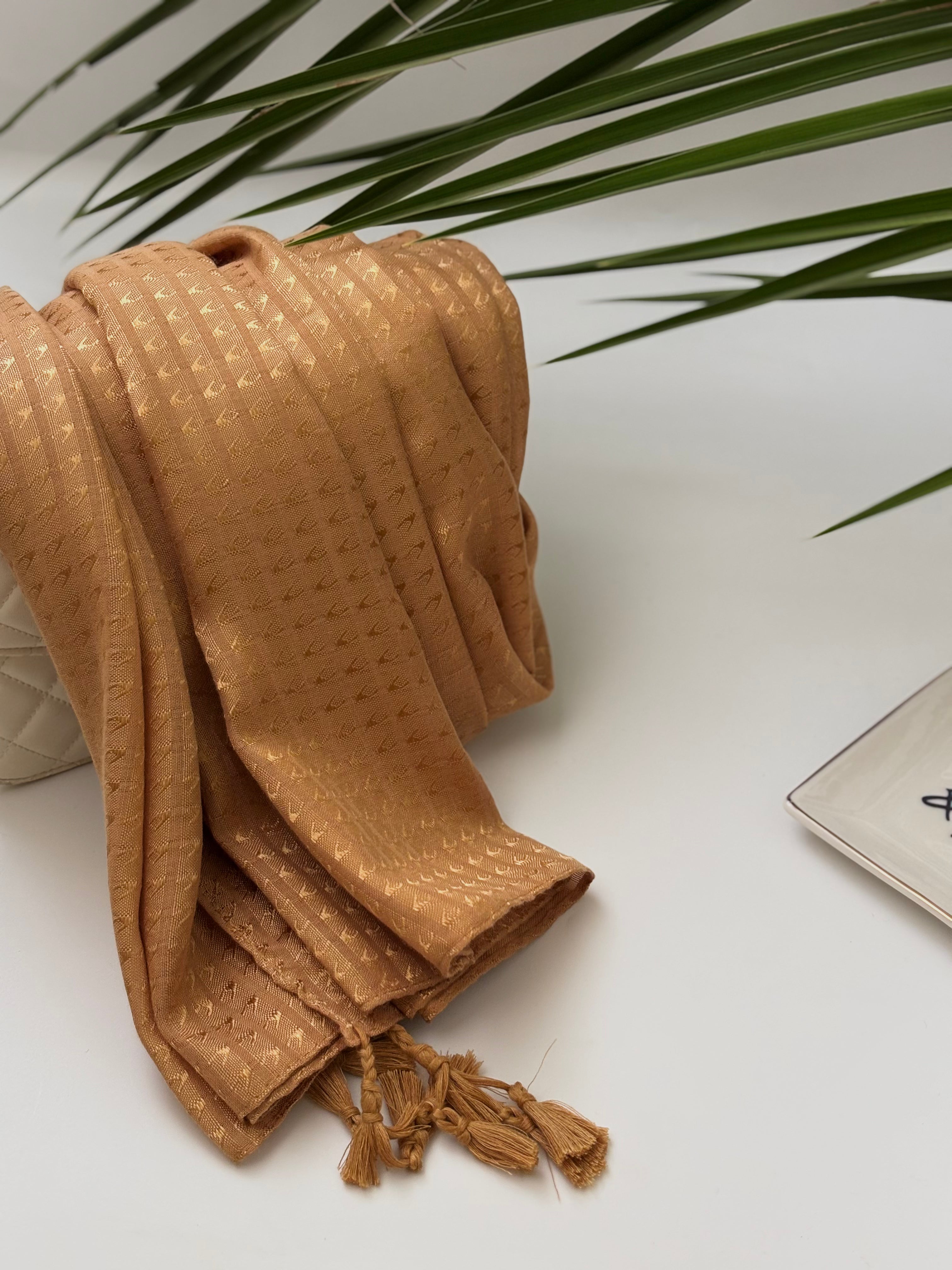 Lumina - Golden Khaki